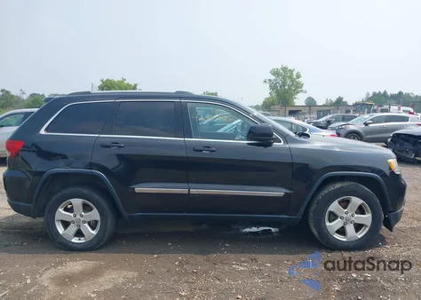 2013 Jeep Grand Cherokee Laredo z USA, uszkodzony, nr VIN 1C4RJFAG2DC505917